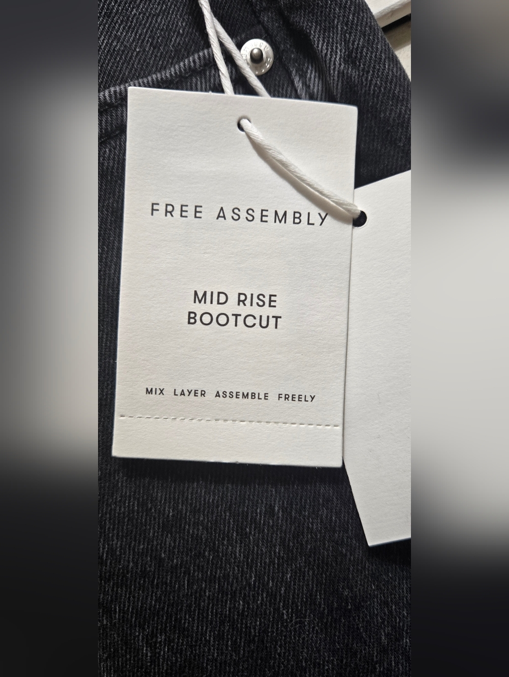 Free Assembly Women's Mid Rise Full Length Bootcut Jeans, 32" Inseam - Picture 10 of 15